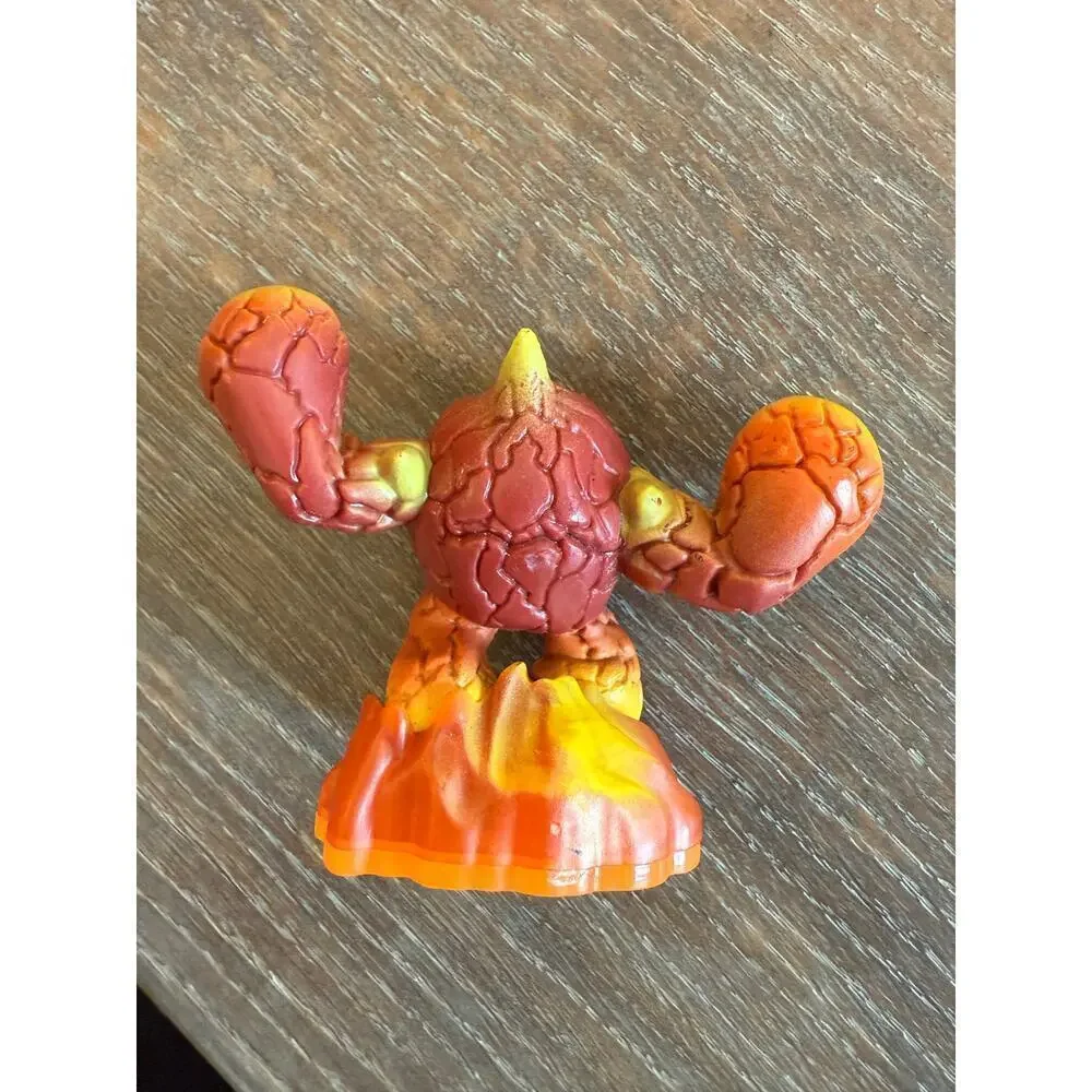 SKYLANDERS Giants Lightcore Erupter Figure Imaginators WiiU PS3 PS4 Xbox 360 One